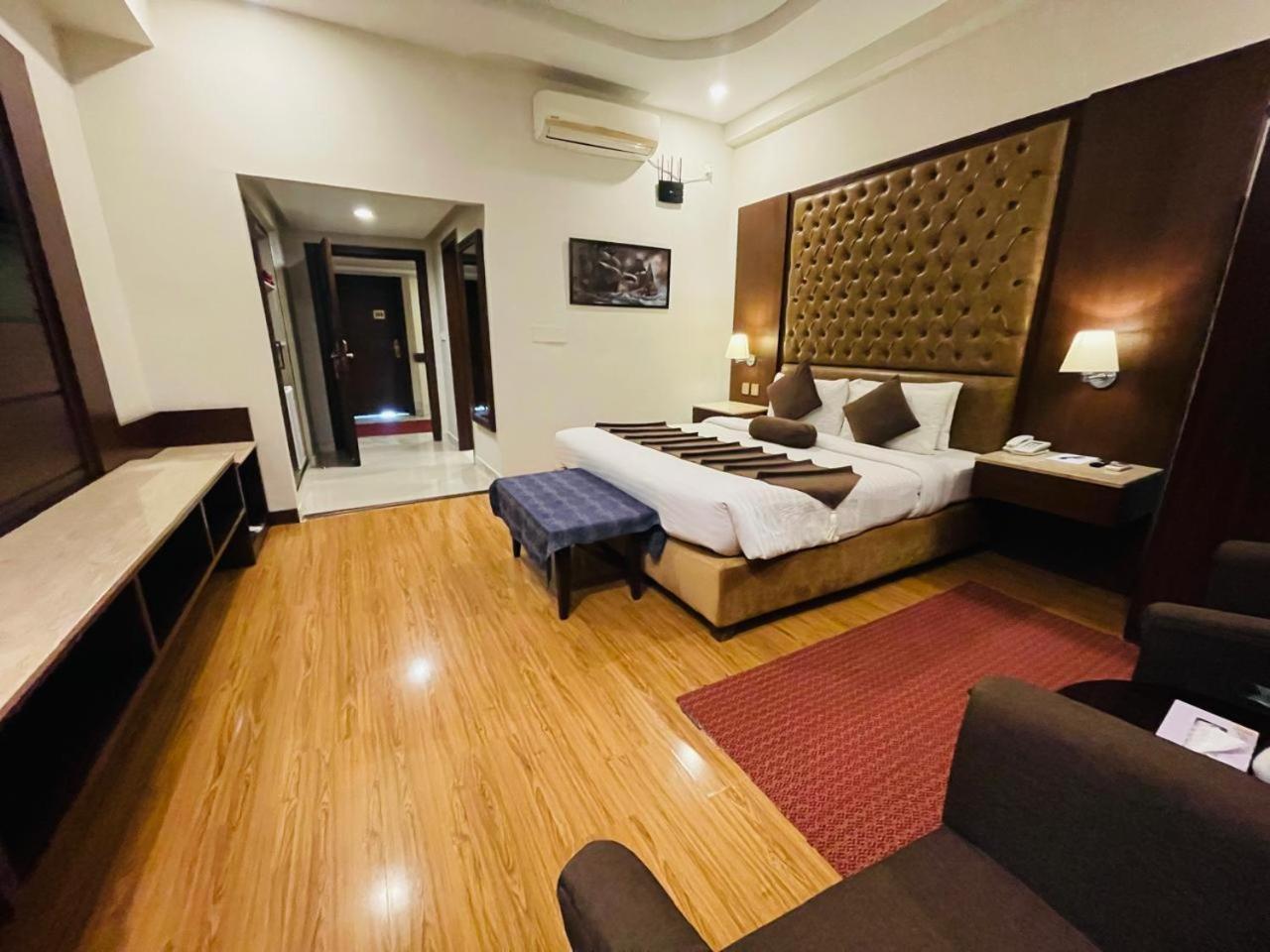 Legend Hotel Islamabad Extérieur photo