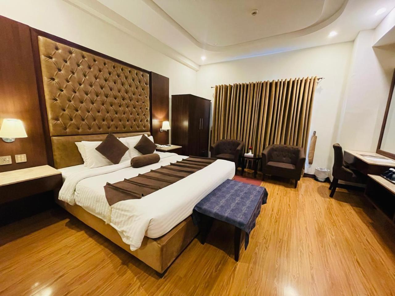 Legend Hotel Islamabad Extérieur photo